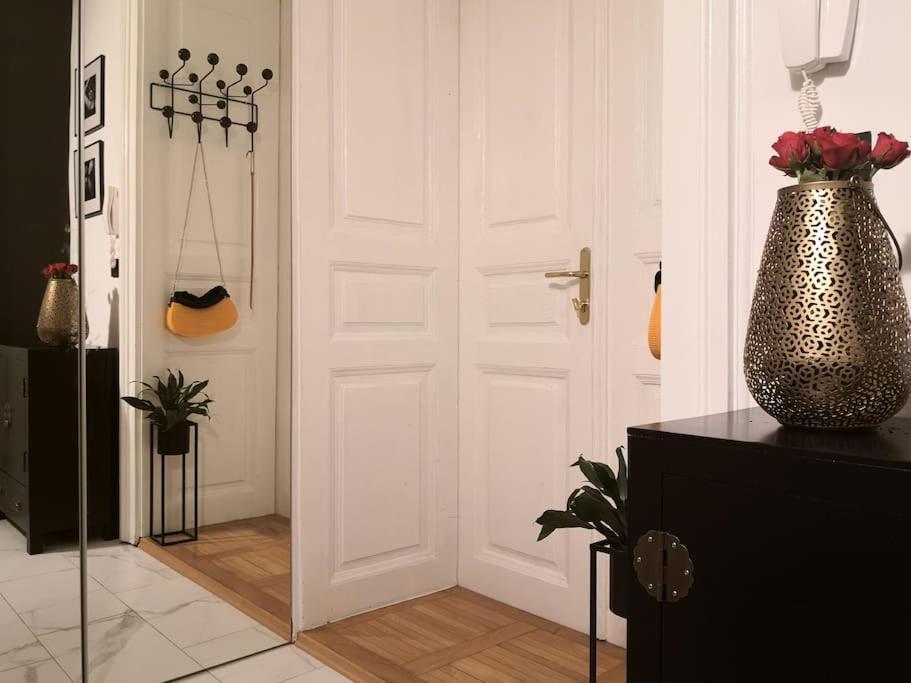 Simona'S Old Town Home / Free Parking ลูบลิยานา ภายนอก รูปภาพ