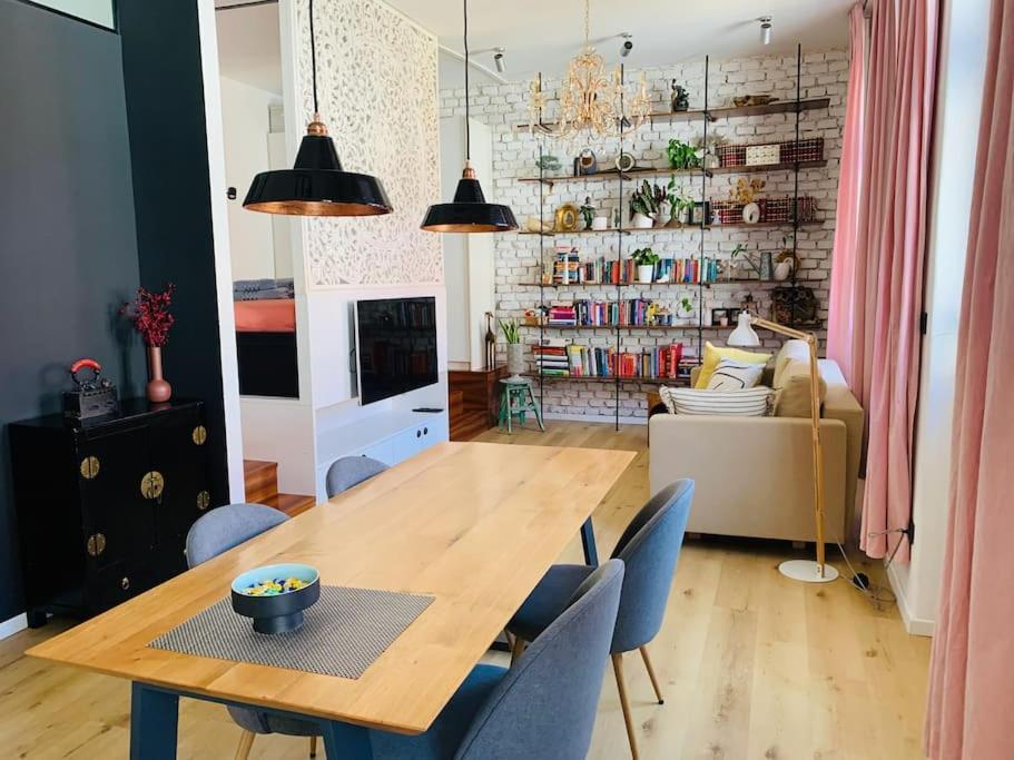 Simona'S Old Town Home / Free Parking ลูบลิยานา ภายนอก รูปภาพ