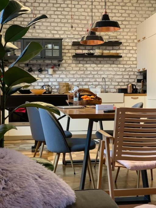 Simona'S Old Town Home / Free Parking ลูบลิยานา ภายนอก รูปภาพ